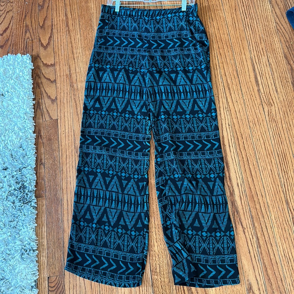 Teal and black patterned women’s pants